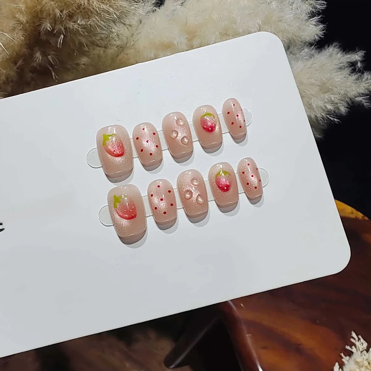 Unhas Postiças Olho de Gato Poá Berry Formato Curto Bailarina