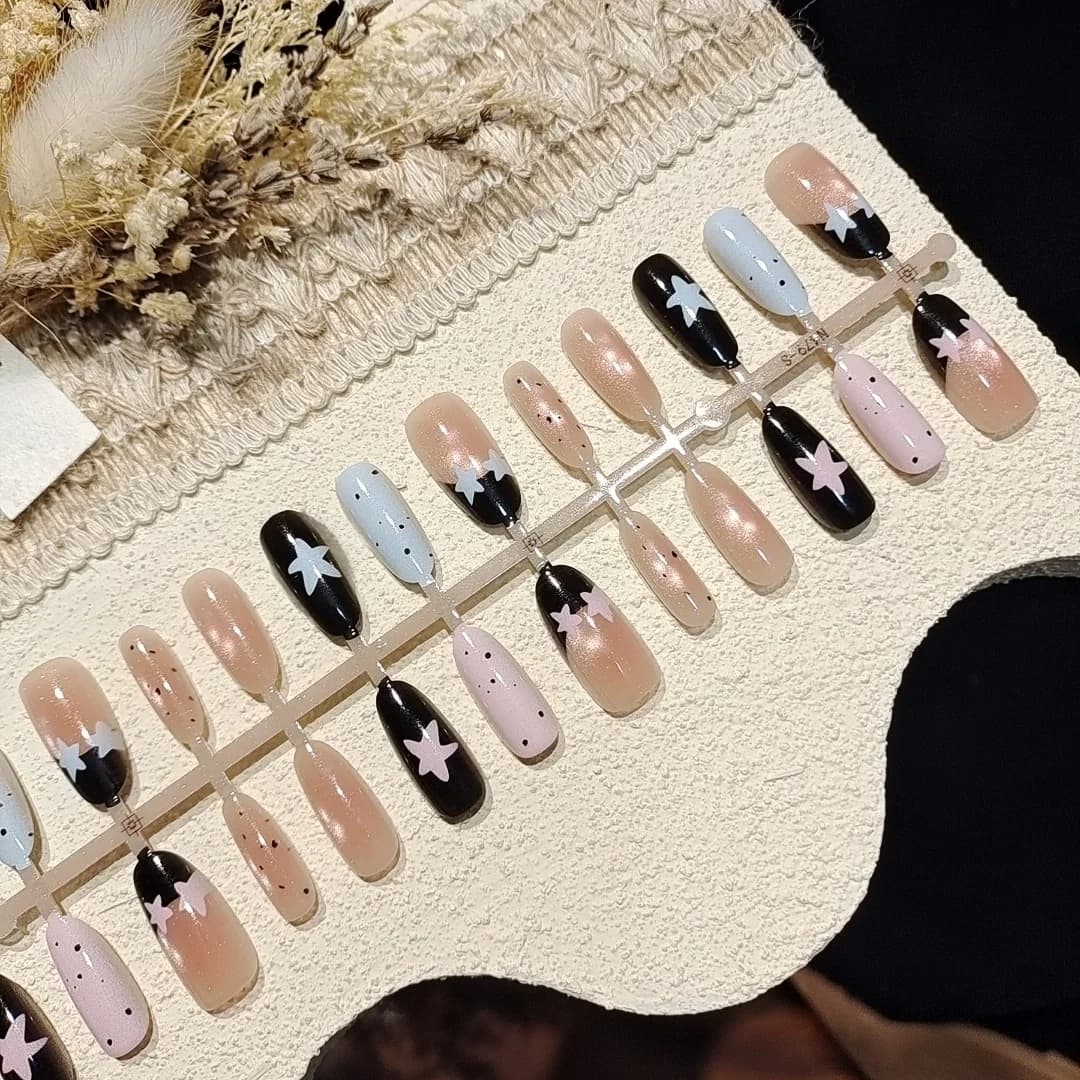 Unhas Postiças Olho de Gato Estrela com Poá, Manicure Estilo Doce
