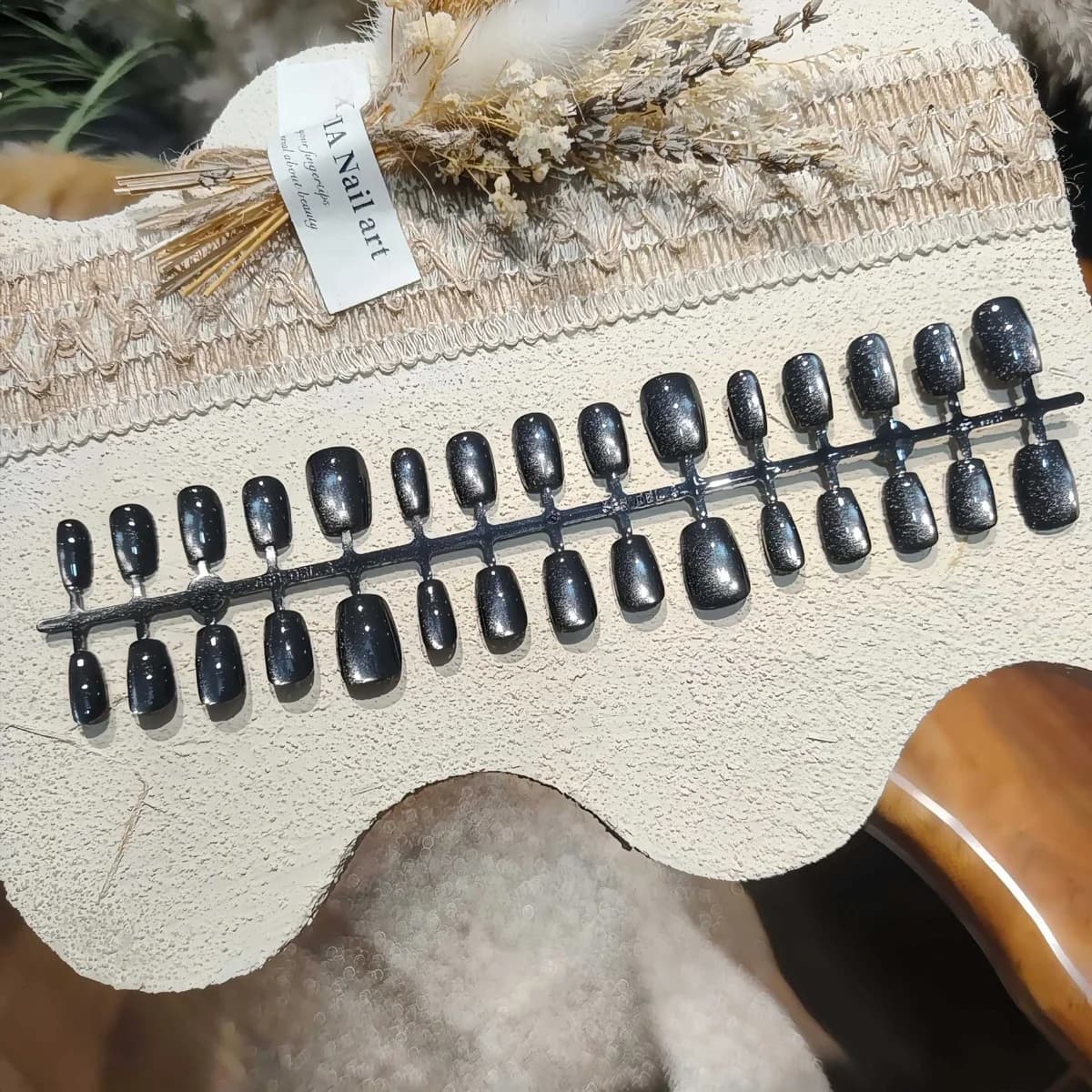 Unhas Postiças Curtas Bailarina Pretas Olho de Gato, Acabamento com Glitter