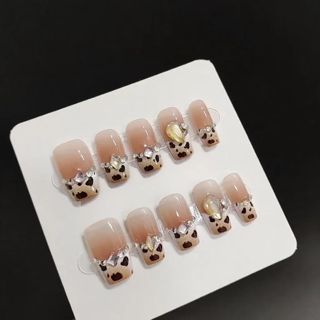 Unhas Postiças Estampa Leopardo Queijo com Strass, Formato Caixão Curto