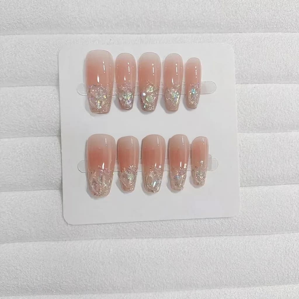 Conjunto de Unhas Postiças Curtas/Médias Formato Coffin com Glitter, Strass e Rosa Blush