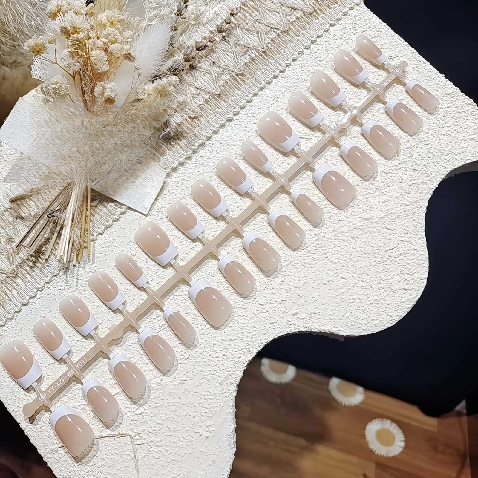 Unhas Postiças Curtas Francesinhas - Visual Nude Natural para Uso Diário