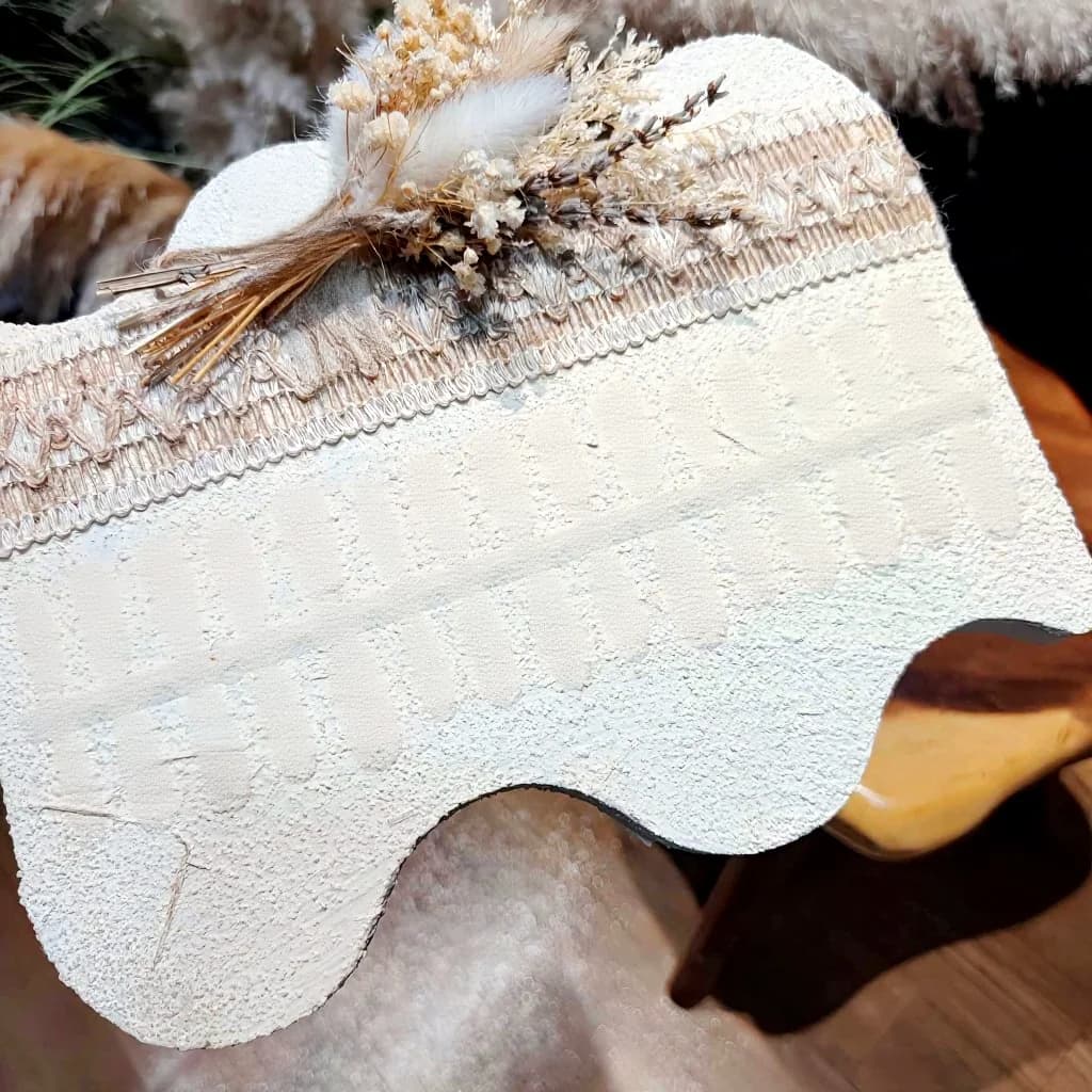 Unhas Postiças Nude com Glitter Prata, Efeito Olho de Gato, Formato Oval Médio
