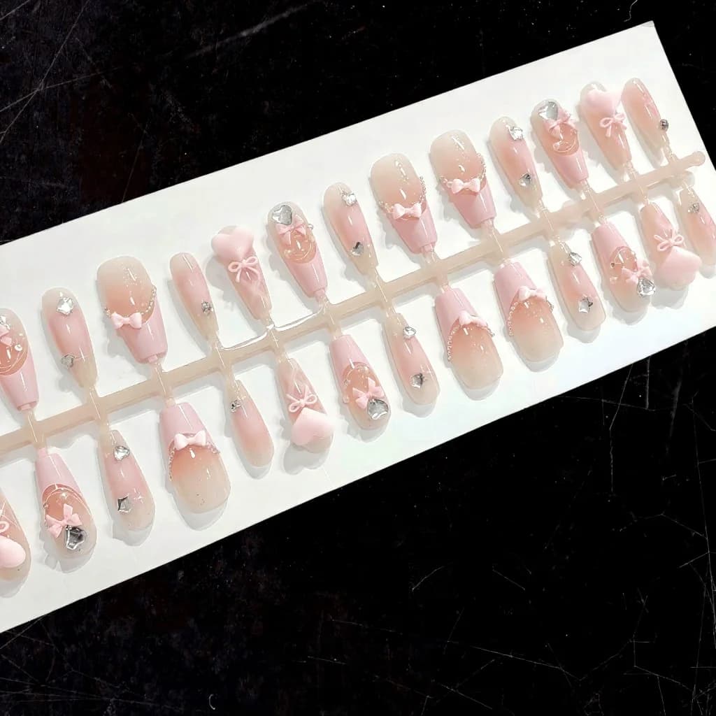 Unhas Postiças Francesinha com Design de Coração e Laço, 30 Peças