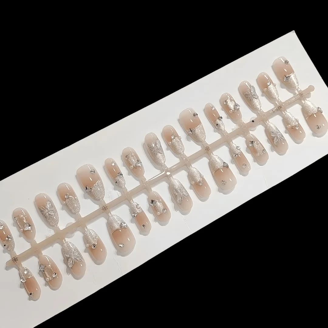 Unhas Postiças Reutilizáveis Oval Médio French com Borboletas
