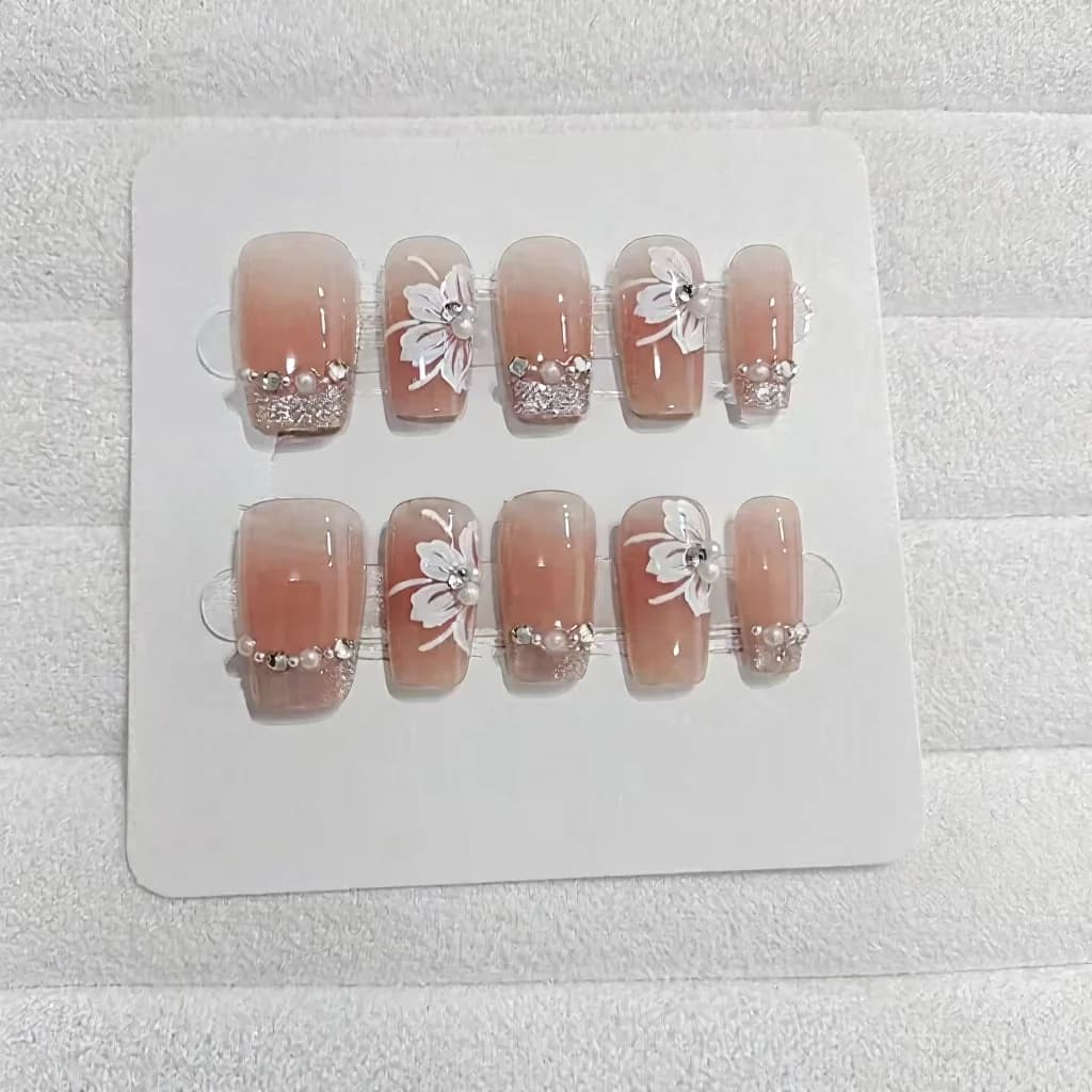 Unhas Postiças Olho de Gato Lírio com Pérolas e Strass