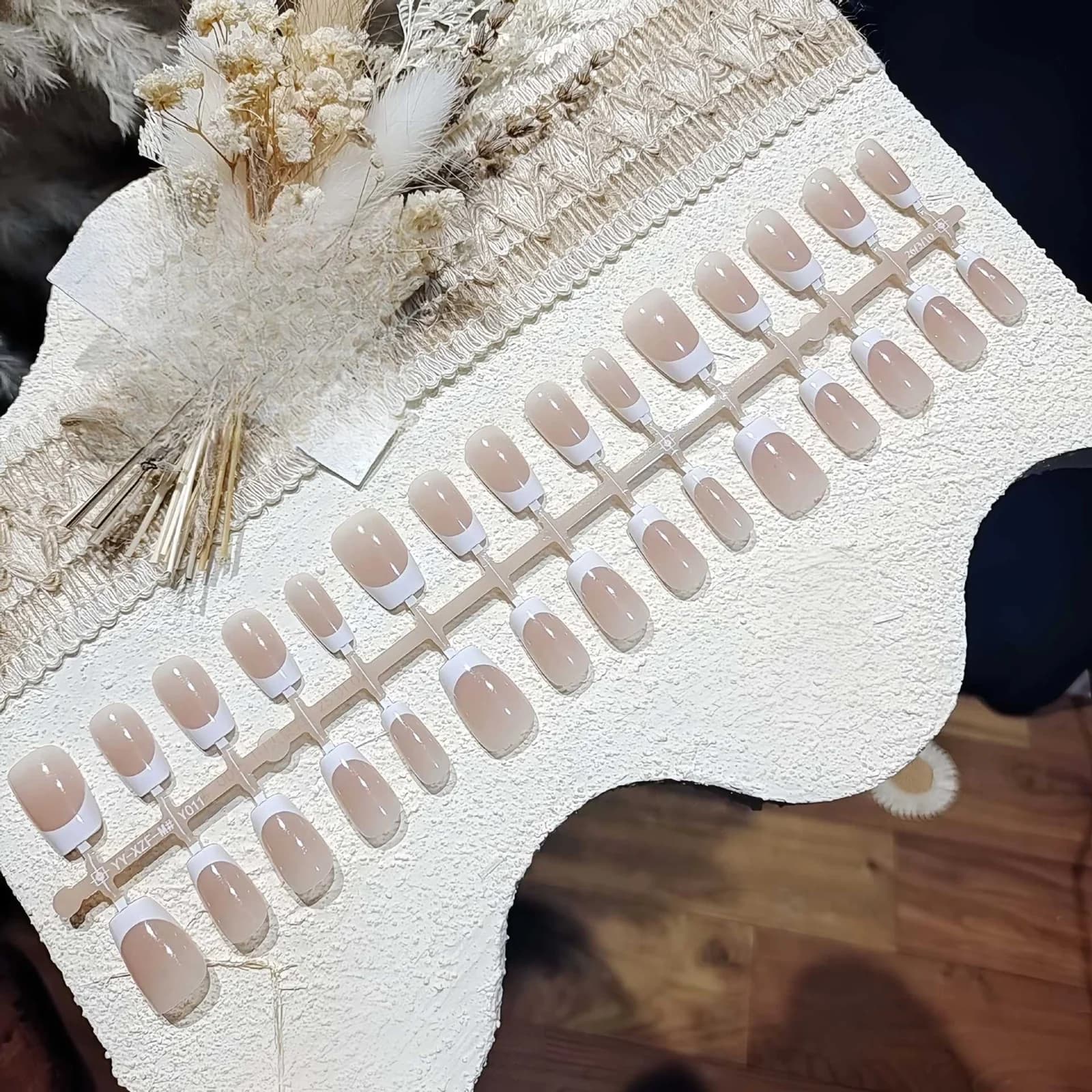 Unhas Postiças Curtas Francesinhas - Visual Nude Natural para Uso Diário