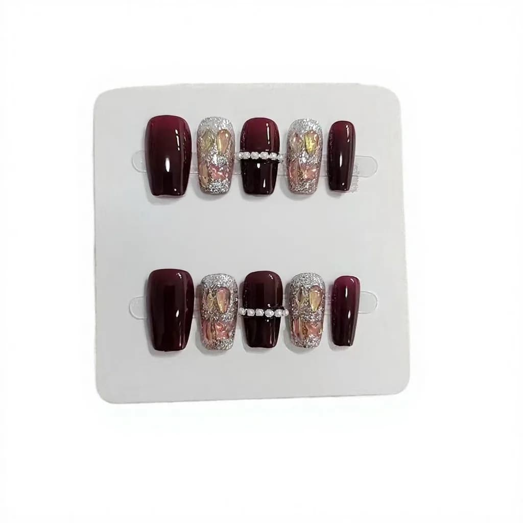 Unhas Postiças Céu Estrelado Vermelho com Strass em Corrente, Formato Curto Coffin