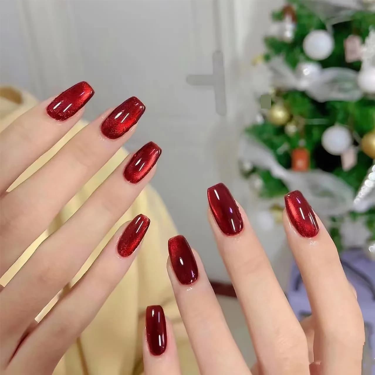 Unhas Postiças Cat Eye Vermelhas, Formato Coffin Curto e Médio