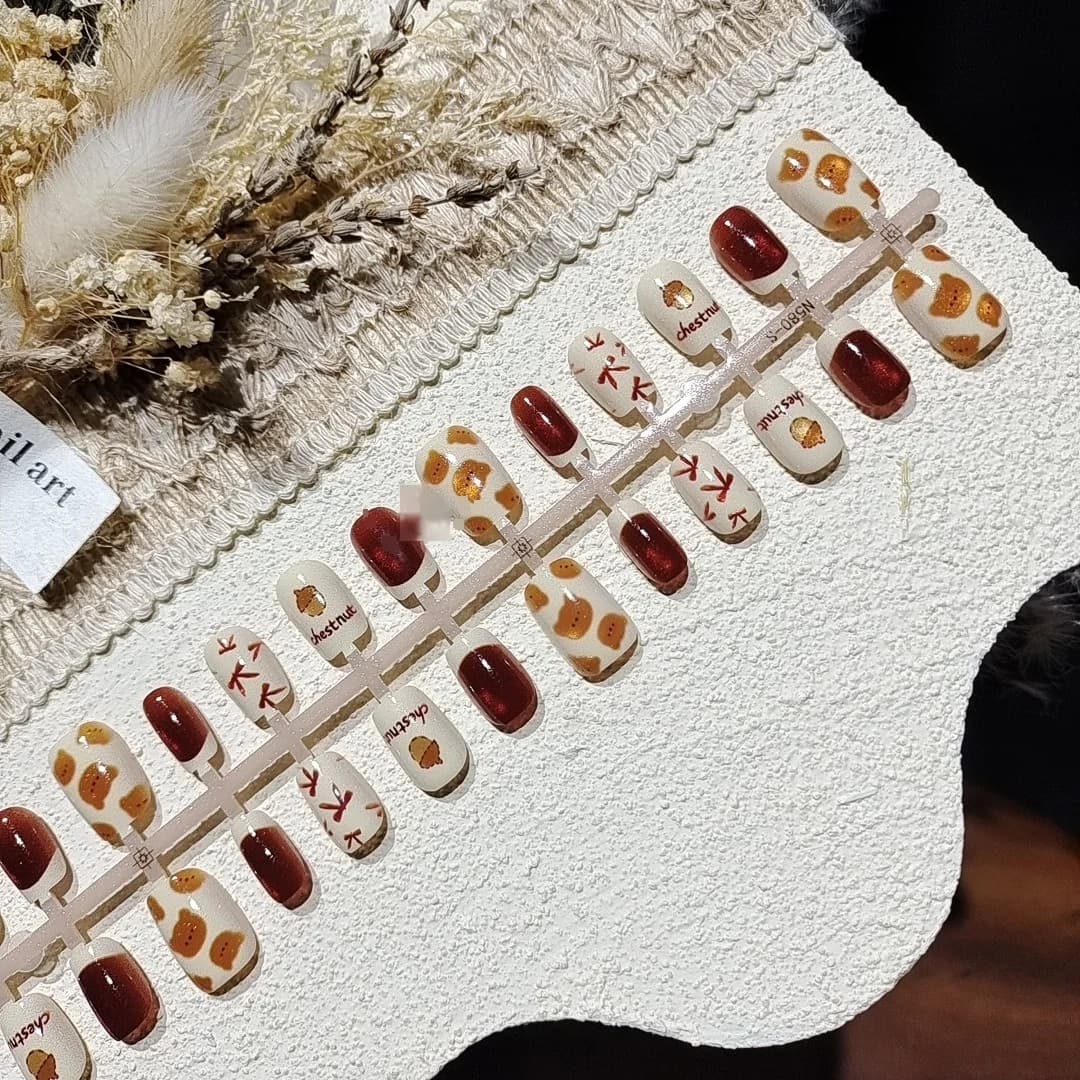 Unhas Postiças Cat Eye Urso Castanho, Formato Bailarina Curto com Glitter