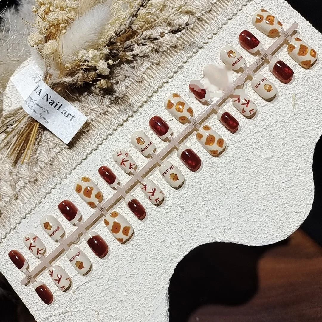 Unhas Postiças Cat Eye Urso Castanho, Formato Bailarina Curto com Glitter