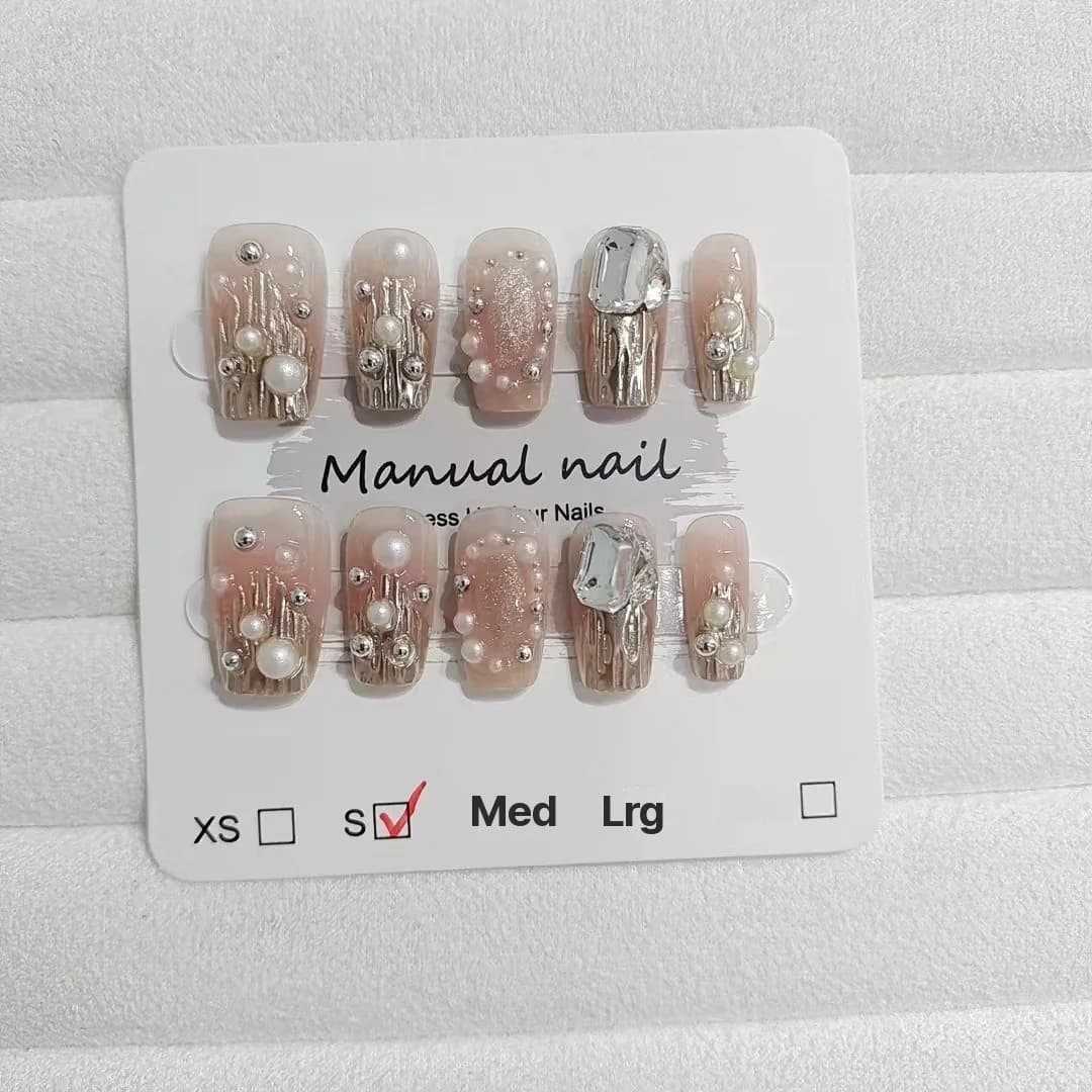Unhas Postiças com Strass Dourado e Pérolas, Ponta Curta Quadrada com Glitter