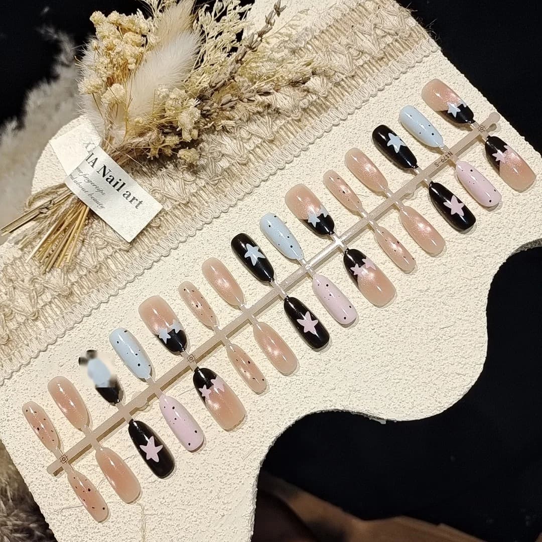 Unhas Postiças Olho de Gato com Estrelas e Bolinhas, Manicure Estilo Doce