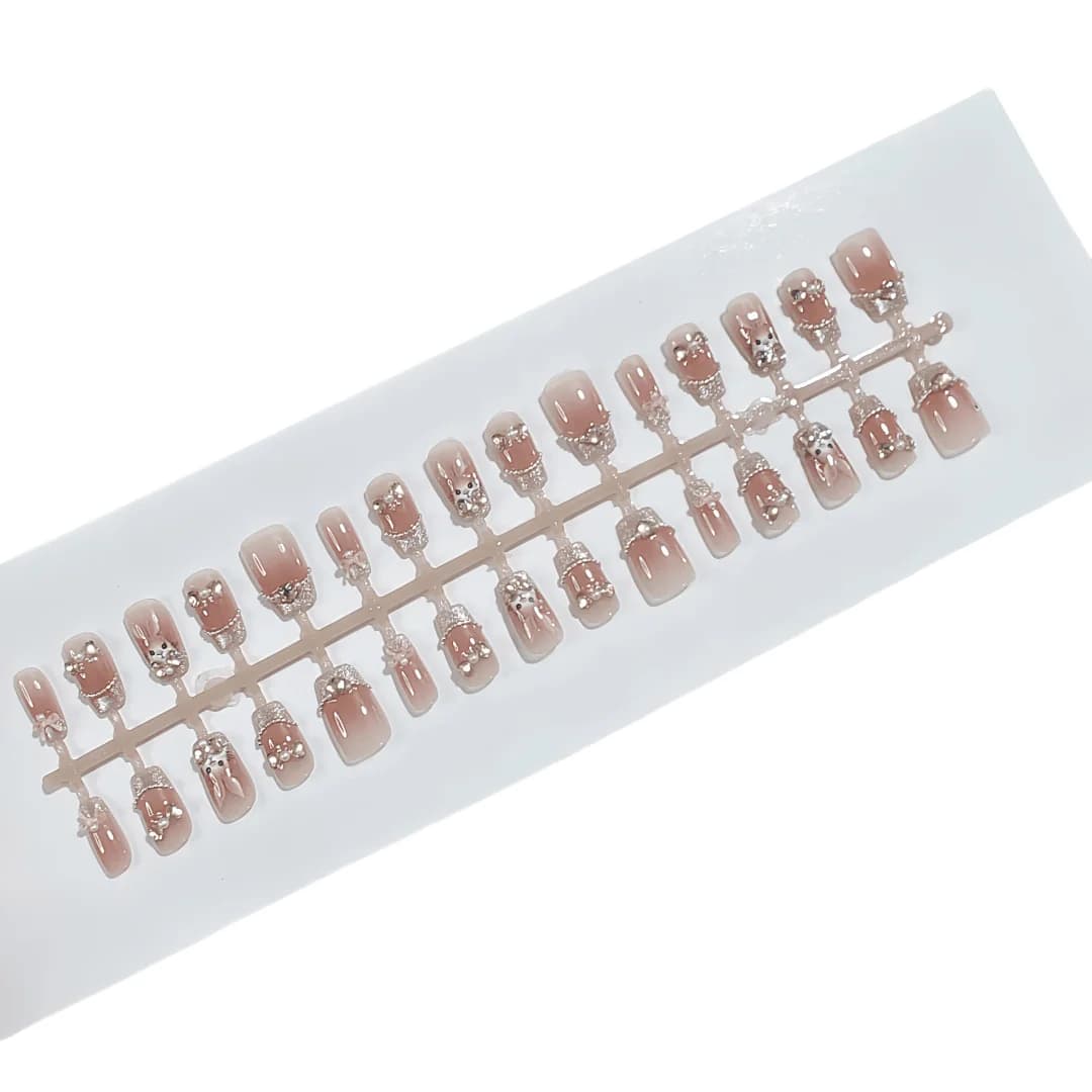 Unhas Postiças Curta Caixão com Glitter Olho de Gato e Coelho de Pedrinha