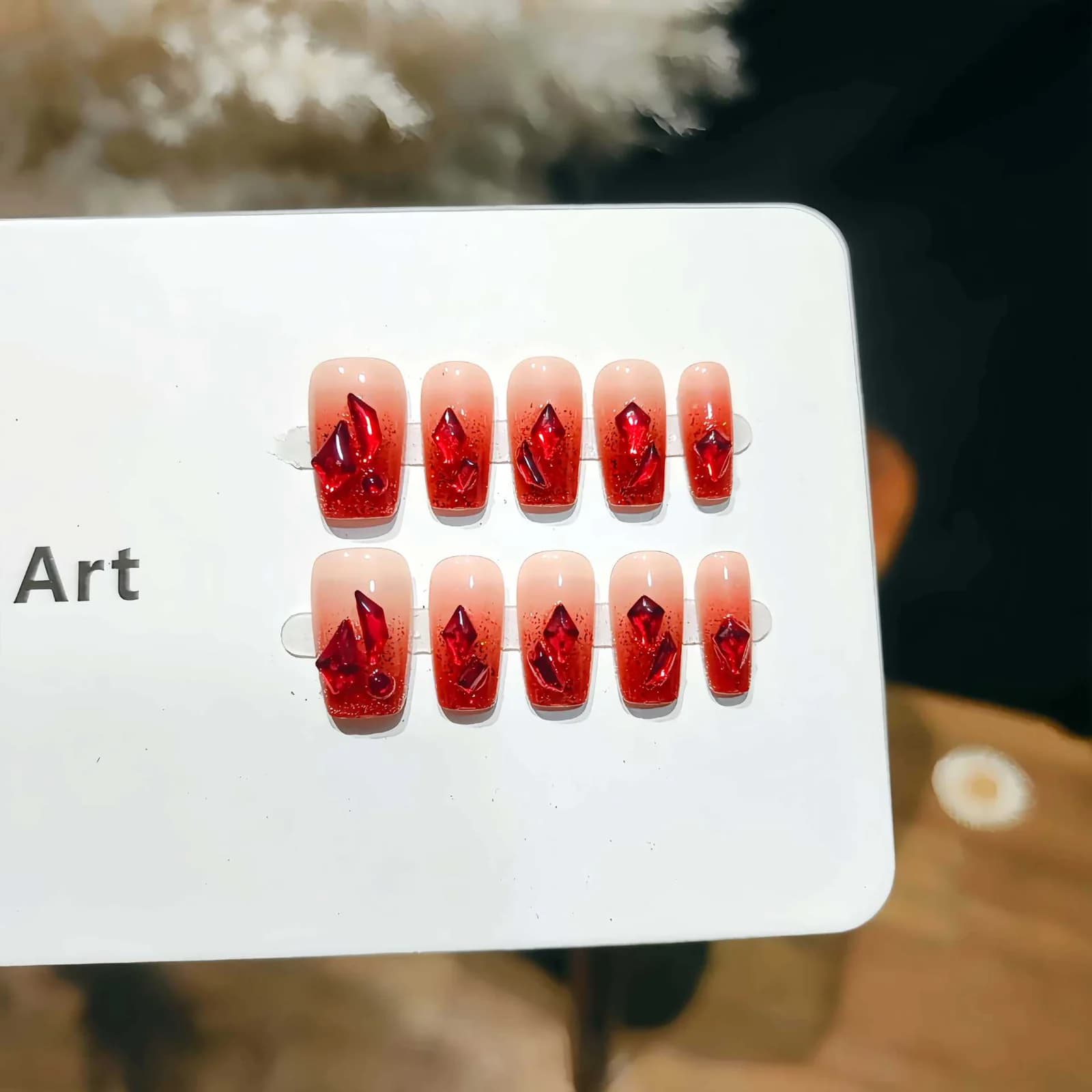 Unhas Postiças Degradê Vermelho com Glitter Formato Coffin Curto