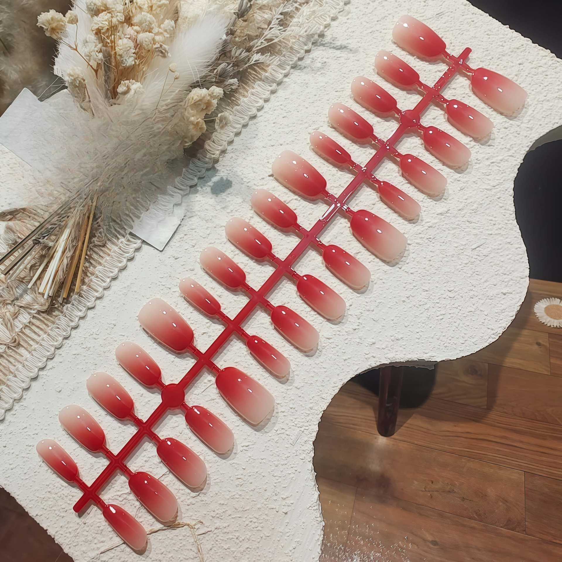 Unhas Postiças Ovais Degradê Vermelho, Conjunto com 30 Peças